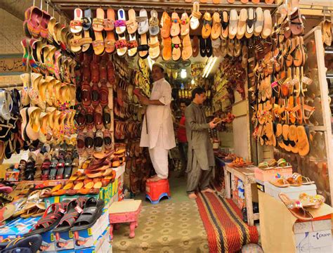 wholesale shoe markets in delhi